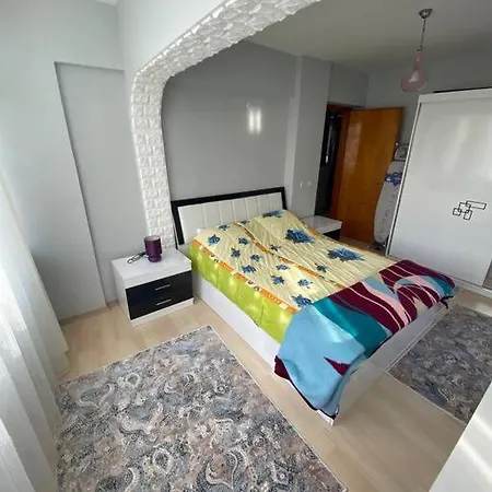 Tutunculer Caddesi Merkezi Daire アパート *